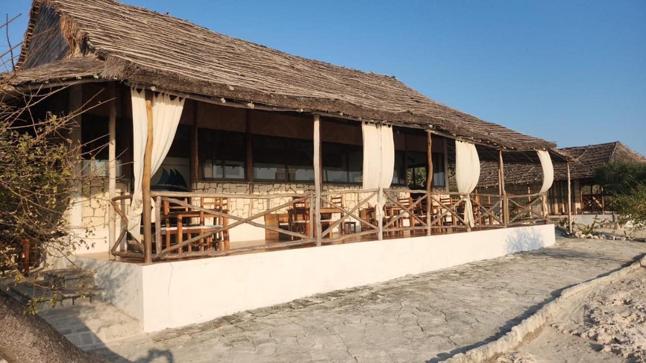 Ambatomilo Shangri-La Lodge מראה חיצוני תמונה